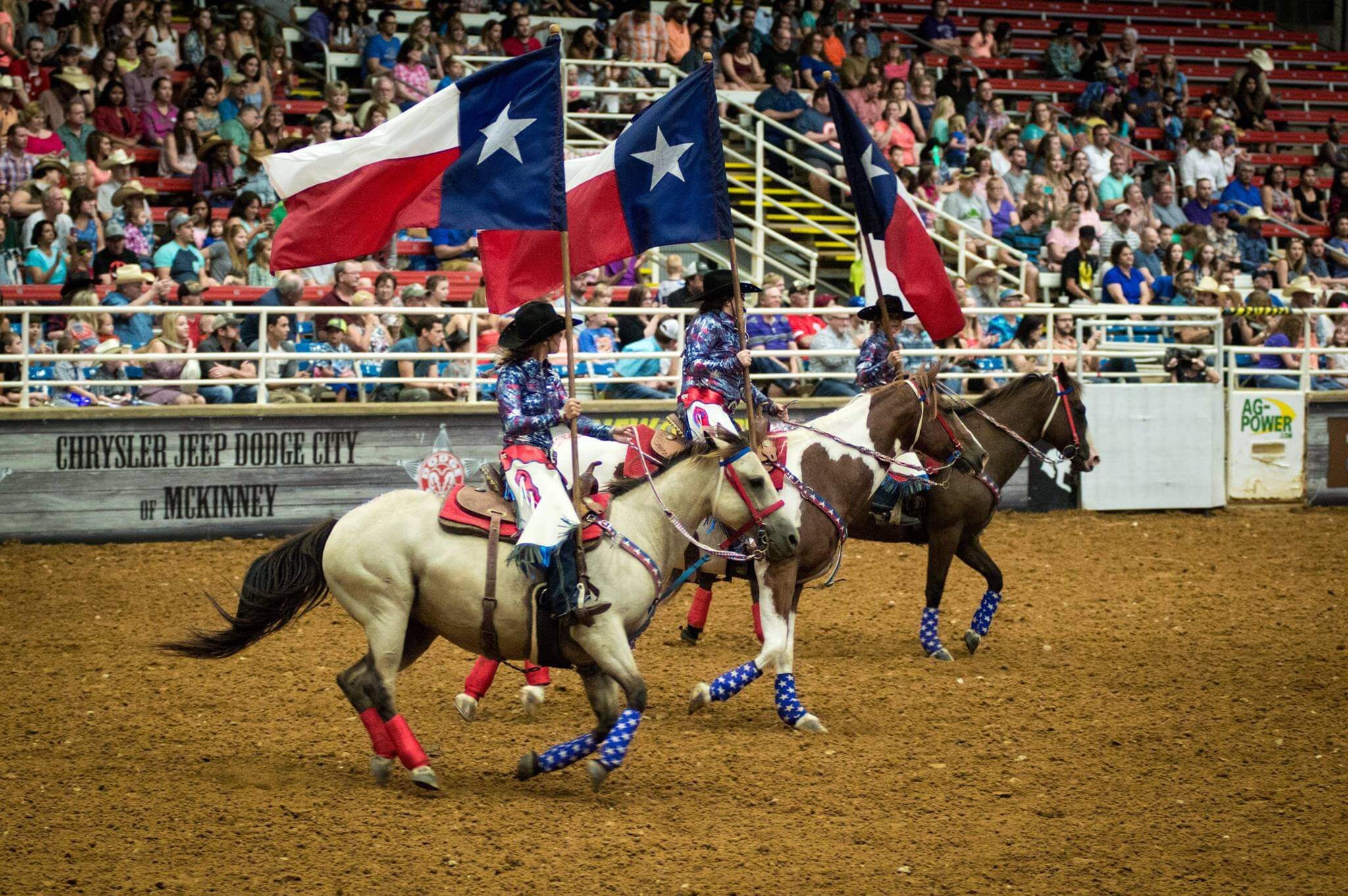 Mesquite Championship Rodeo, 6/18/17 Go Country Events